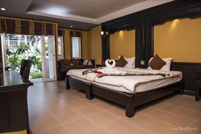 Superior Double or Twin Room — Koh Tao Montra Resort